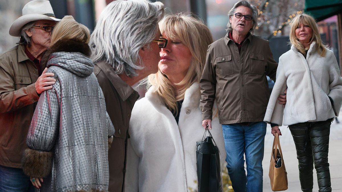 Čtyřicet let spolu a pořád se líbají na ulici: Goldie Hawn (78) a Kurt Russell (72) kolem sebe šíří lásku a dobrou náladu